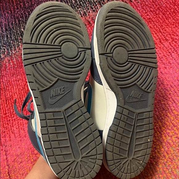 Nike Dunk High GS - Picture 5 of 6